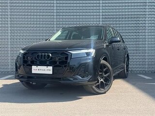 2025 Audi Q7 45 TFSI II (4M) Рестайлинг 2, чёрный, 7520202 рублей, вид 1