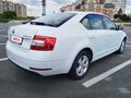 2020 Skoda Octavia III (A7) Рестайлинг, белый - вид 4