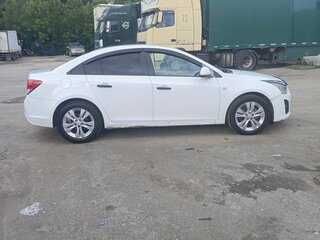 2013 Chevrolet Cruze I Рестайлинг, белый, 600000 рублей, вид 2