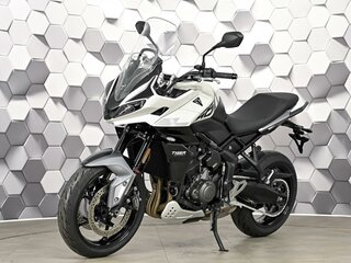 2025 Triumph Tiger Sport 660, белый, 977000 рублей, вид 2