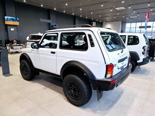 2024 Lada (ВАЗ) Niva Legend Bronto I, белый, 1588000 рублей, вид 2