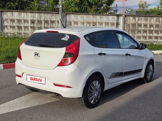 2014 Hyundai Solaris I Рестайлинг, белый, 360000 рублей, вид 5