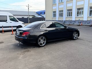 2016 Mercedes-Benz E-Класс 200 V (W213, S213, C238), чёрный, 2650000 рублей, вид 3