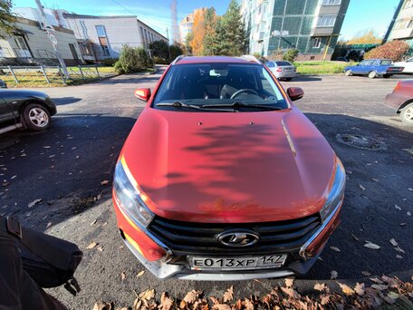 2019 Lada (ВАЗ) Vesta SW Cross I, оранжевый, 1300000 рублей, вид 1
