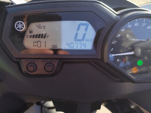 2016 Yamaha XJ6 (FZ6R), серый, 550000 рублей - вид 4
