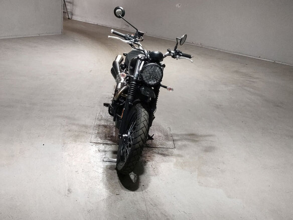 2025 Triumph Scrambler, чёрный, 790000 рублей - вид 1