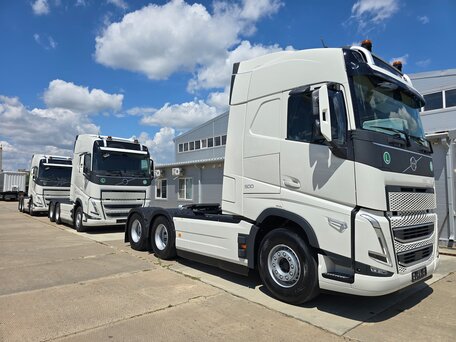 2026 Volvo FH, белый, 22700000 рублей, вид 1
