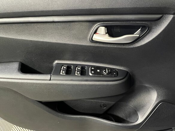2018 Kia Rio X-Line IV, серый - вид 15