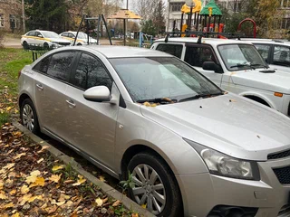 2012 Chevrolet Cruze I, серый, 350000 рублей, вид 2