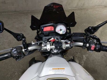 2013 Yamaha FZ8, белый, 645000 рублей, вид 5