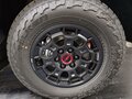 2026 Toyota Tundra CrewMax III, чёрный - вид 7