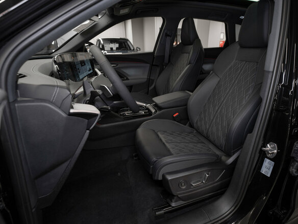 2026 Audi Q5 L III (GU), чёрный, 6350000 рублей - вид 8