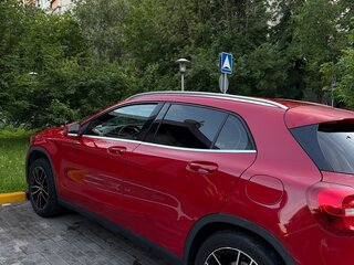 2014 Mercedes-Benz GLA 250 I (X156), красный, 1750000 рублей, вид 3
