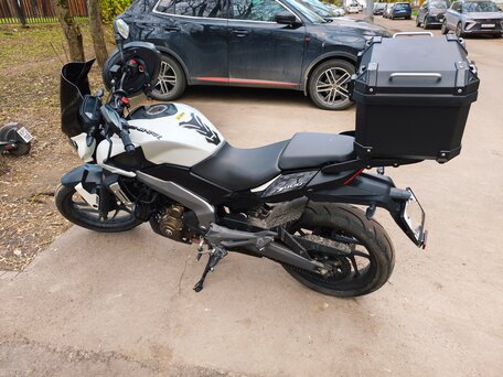 2018 Bajaj Dominar 400, белый, 320000 рублей, вид 4