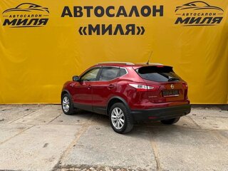 2016 Nissan Qashqai II, красный, 1530000 рублей, вид 3