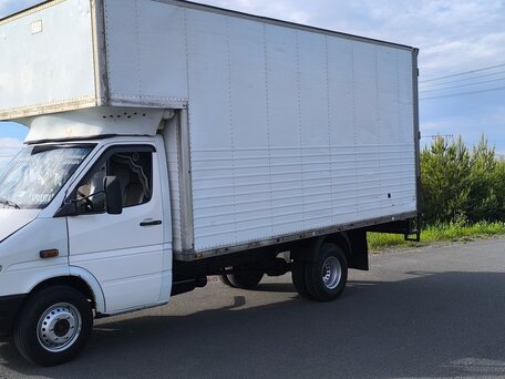 1999 Mercedes-Benz Sprinter, белый, 1000000 рублей, вид 2