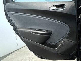 2012 Opel Astra J Рестайлинг, чёрный, 770000 рублей, вид 3