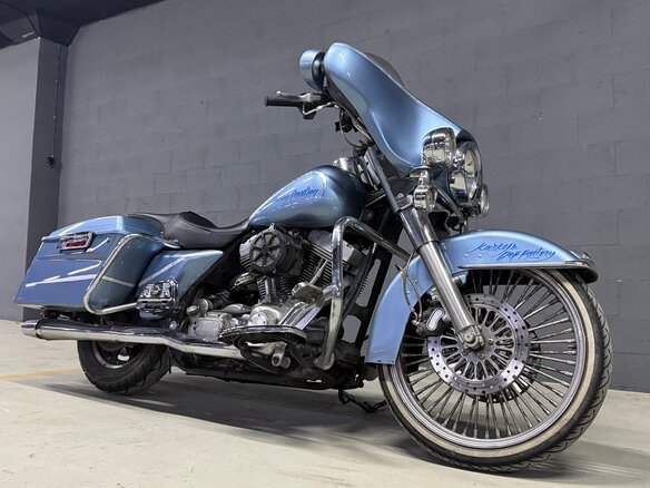 2004 Harley-Davidson Street Glide, голубой, 870000 рублей - вид 8