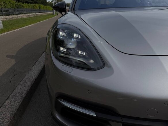 2020 Porsche Panamera 4 Sport Turismo II, серый, 4900000 рублей - вид 7