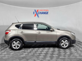 2013 Nissan Qashqai I Рестайлинг, коричневый, 777000 рублей, вид 4