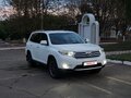 2013 Toyota Highlander II (XU40) Рестайлинг, белый, 1745000 рублей - вид 1