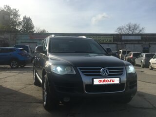 2007 Volkswagen Touareg I Рестайлинг, серый, 940000 рублей, вид 4