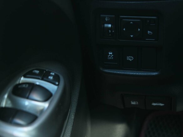 2012 Nissan Juke I, красный, 1087000 рублей - вид 21