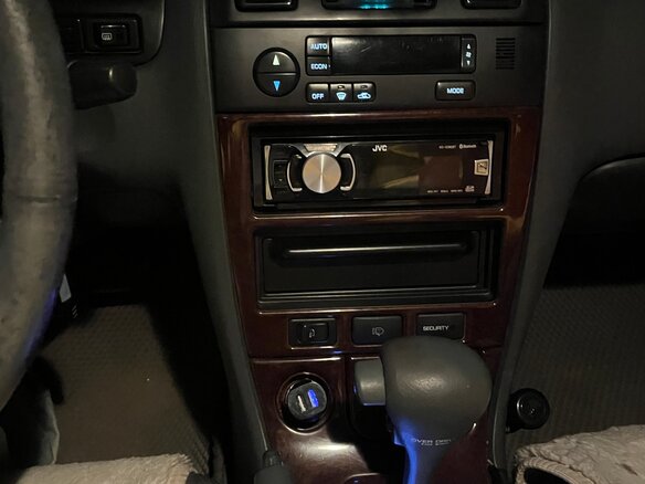 1997 Nissan Maxima IV (A32), синий, 325000 рублей - вид 3