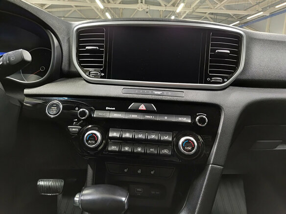 2021 Kia Sportage IV Рестайлинг, белый - вид 14
