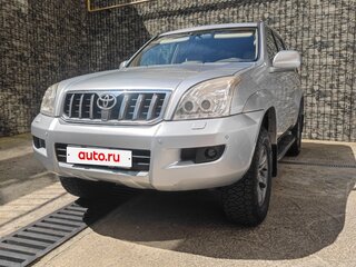 2006 Toyota Land Cruiser Prado 5-speed 120 Series, серебристый, 2100000 рублей, вид 1