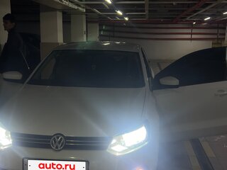 2014 Volkswagen Polo V, белый, 800000 рублей, вид 4