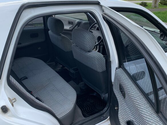 1995 Nissan Sunny N14, белый, 290000 рублей - вид 8