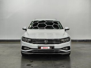 2023 Volkswagen Passat B8 Рестайлинг, белый, 2550000 рублей, вид 2