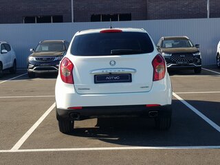 2012 SsangYong Actyon II, белый, 1095000 рублей, вид 5