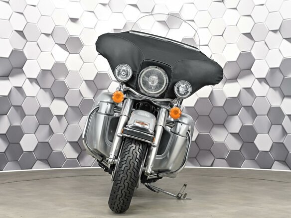2003 Harley-Davidson Electra Glide, серебристый, 829000 рублей - вид 4