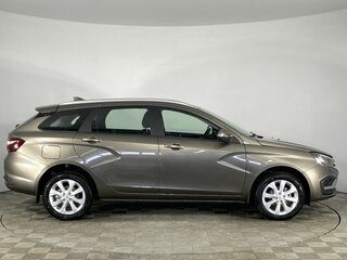 2026 Lada (ВАЗ) Vesta SW I Рестайлинг (NG), коричневый, 1930000 рублей, вид 3