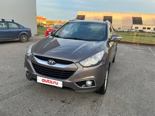 2012 Hyundai ix35 I, коричневый, 1350000 рублей, вид 2