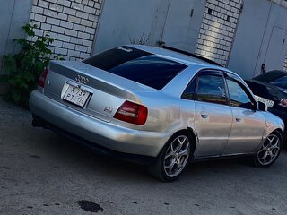 1999 Audi A4 I (B5) Рестайлинг, серебристый, 570000 рублей, вид 3