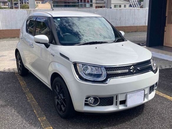 2022 Suzuki Ignis III Рестайлинг, белый, 768000 рублей
