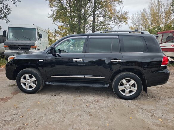 2008 Lexus LX 570 III, чёрный, 2500000 рублей - вид 9