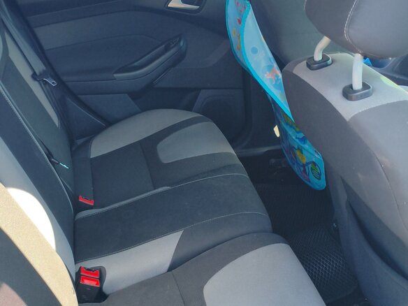 2013 Ford Focus III, чёрный, 540000 рублей - вид 2