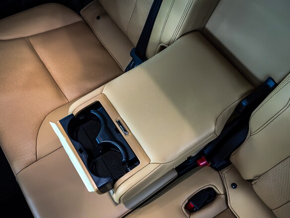 2025 Lexus LX 700h IV, белый, 19811600 рублей - вид 34