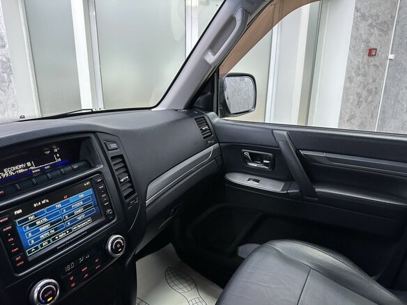 2011 Mitsubishi Pajero IV Рестайлинг 1, чёрный, 1899000 рублей - вид 27