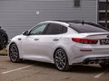 2019 Kia Optima IV Рестайлинг, белый, 1705000 рублей - вид 8