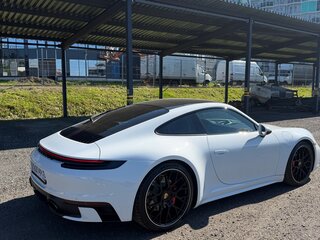 2020 Porsche 911 Carrera 4S VIII (992), белый, 13650000 рублей, вид 5