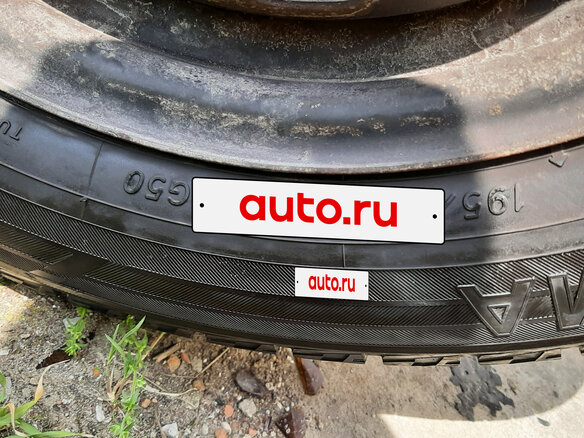 2010 Ford Focus II Рестайлинг, серебристый, 700000 рублей - вид 13