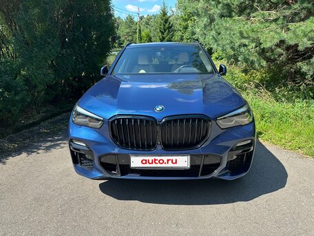 2020 BMW X5 40i IV (G05/G18), синий, 5900000 рублей, вид 2
