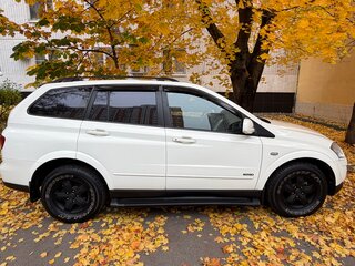 2012 SsangYong Kyron 6-speed I Рестайлинг, белый, 850000 рублей, вид 4
