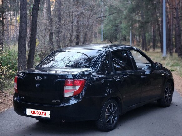 2012 Lada (ВАЗ) Granta I, чёрный, 109999 рублей - вид 11