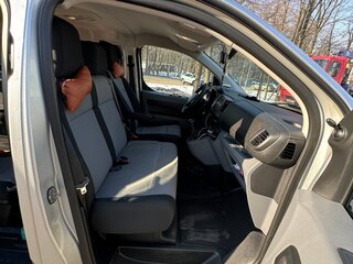 2017 Peugeot Traveller Long I, серый, 2120000 рублей, вид 4